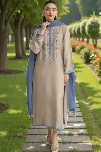 Women Ethnic Motifs Embroidered Regular Mirror Work Chanderi Silk Kurta with Trousers & With Dupatta
