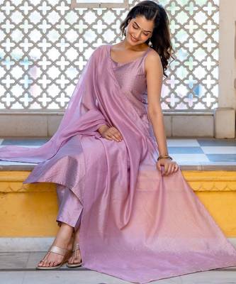 Women Regular Kurta with Trousers & With Dupatta 3