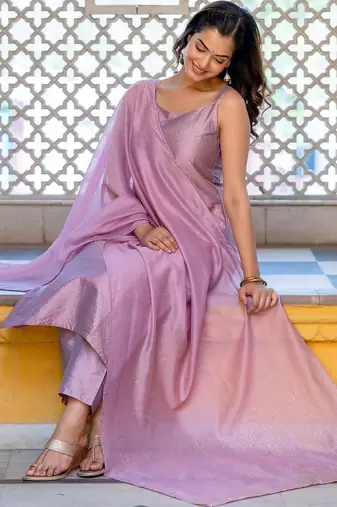 Women Regular Kurta with Trousers & With Dupatta