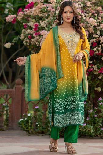 Women Ombre Dyed Regular Kurta with Trousers & With Dupatta