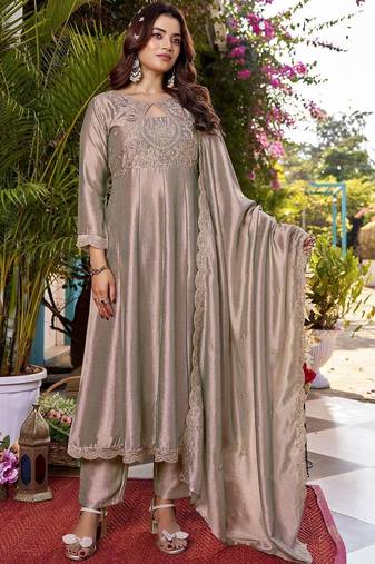 Women Ethnic Motifs Embroidered Panelled Thread Work Kurta with Trousers & With Dupatta