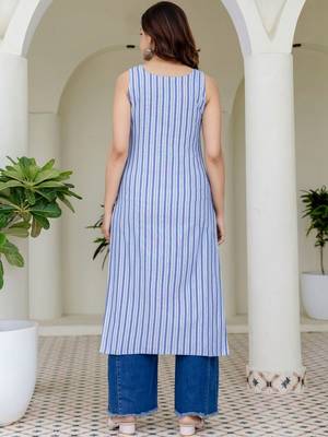 Women Printed Kurta 5