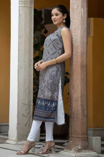 Floral Printed V-Neck Sleeveless Straight Kurta