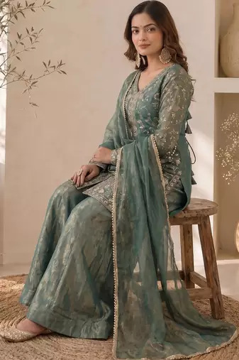 Women Ethnic Motifs Embroidered Regular Thread Work Kurta with Sharara & With Dupatta