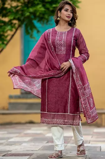 Women Ethnic Motifs Printed Regular Chanderi Silk Kurta with Trousers & With Dupatta