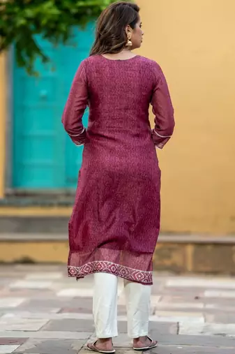 Women Ethnic Motifs Printed Regular Chanderi Silk Kurta with Trousers & With Dupatta