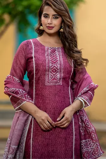 Women Ethnic Motifs Printed Regular Chanderi Silk Kurta with Trousers & With Dupatta