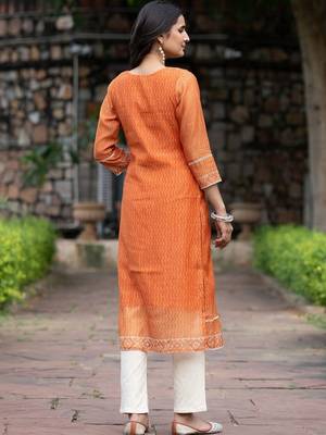 Women Ethnic Motifs Printed Regular Chanderi Silk Kurta with Trousers & With Dupatta 4