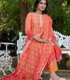 Women Ethnic Motifs Printed Regular Kurta with Trousers & With Dupatta
