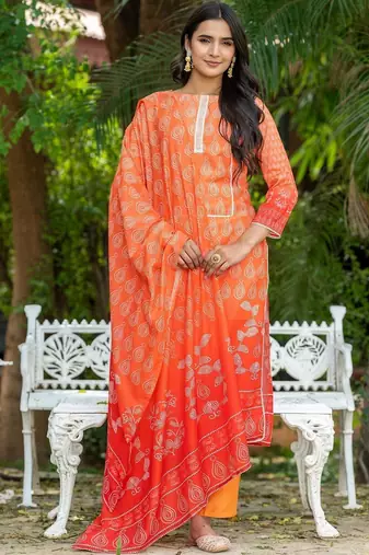 Women Ethnic Motifs Printed Regular Kurta with Trousers & With Dupatta