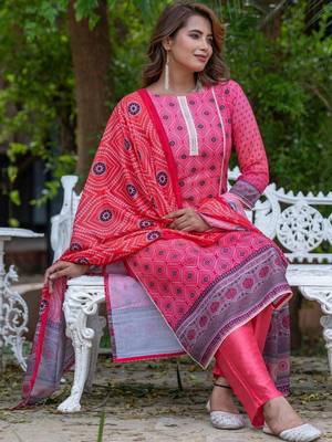 Women Ethnic Motifs Printed Regular Kurta with Trousers & With Dupatta 1