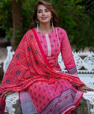 Women Ethnic Motifs Printed Regular Kurta with Trousers & With Dupatta 3