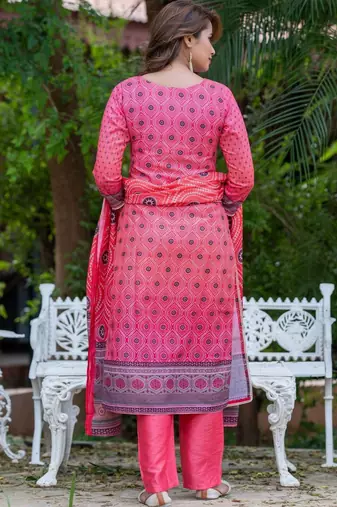 Women Ethnic Motifs Printed Regular Kurta with Trousers & With Dupatta