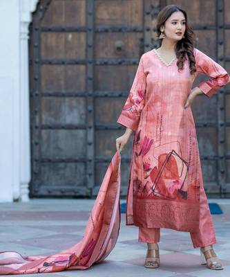Women Floral Printed Regular Beads and Stones Chanderi Silk Kurta with Trousers & With Dupatta 1