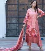 Women Floral Printed Regular Beads and Stones Chanderi Silk Kurta with Trousers & With Dupatta