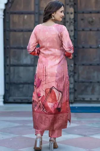 Women Floral Printed Regular Beads and Stones Chanderi Silk Kurta with Trousers & With Dupatta