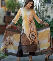 Women Floral Printed Regular Chanderi Silk Kurta with Trousers & With Dupatta