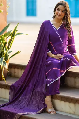 Women Dyed Regular Kurta with Palazzos & With Dupatta