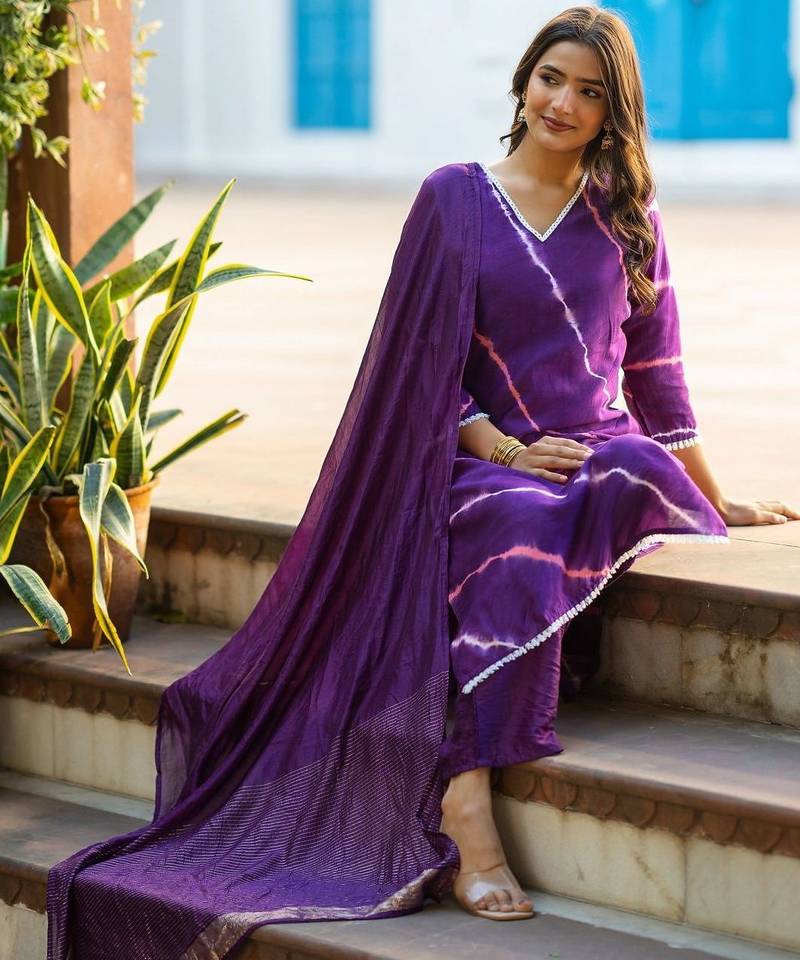Women Dyed Regular Kurta with Palazzos & With Dupatta