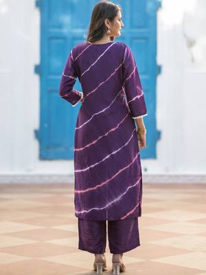 Women Dyed Regular Kurta with Palazzos & With Dupatta 4