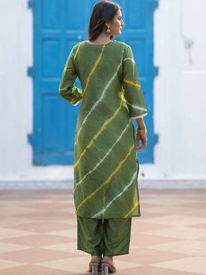 Women Dyed Regular Kurta with Palazzos & With Dupatta 4