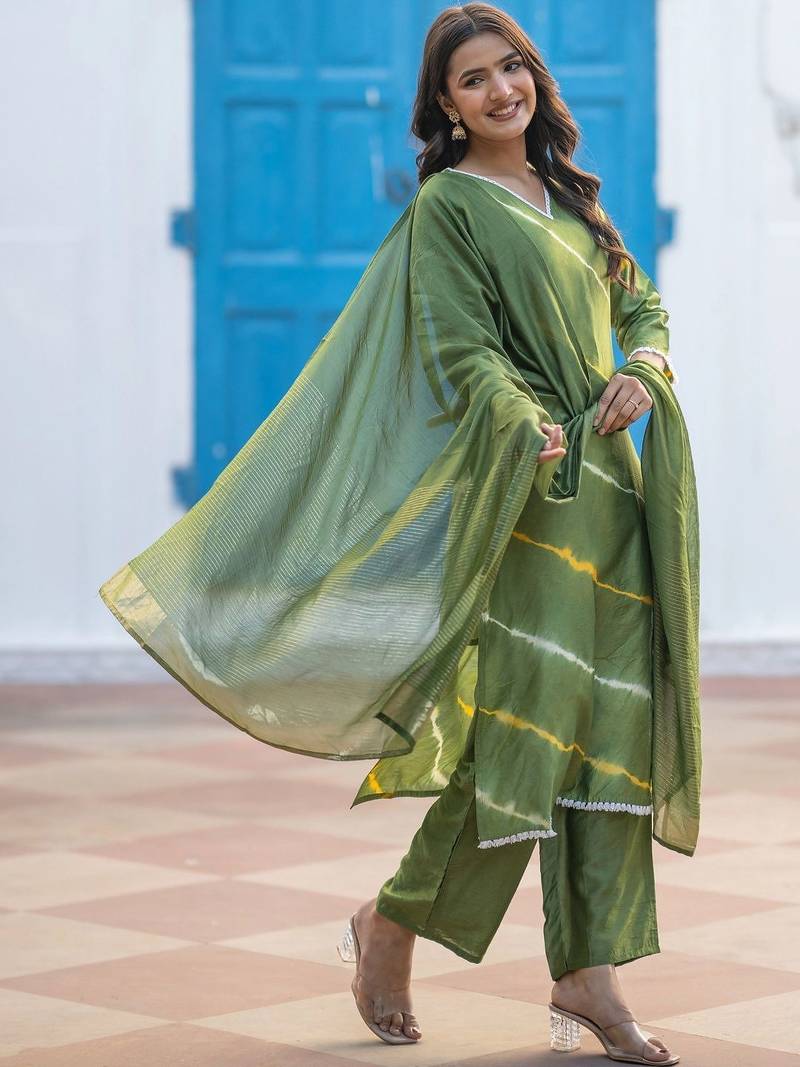 Women Dyed Regular Kurta with Palazzos & With Dupatta