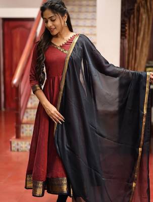 Maroon silk zari woven flared gown set 3