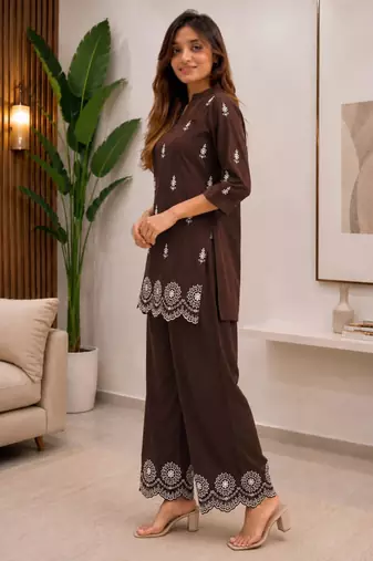 Brown silk blend embroidered kurta set