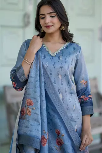 Women Floral Printed Regular Chanderi Silk Kurta with Trousers & With Dupatta