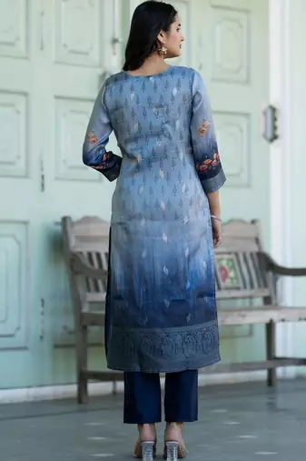 Women Floral Printed Regular Chanderi Silk Kurta with Trousers & With Dupatta