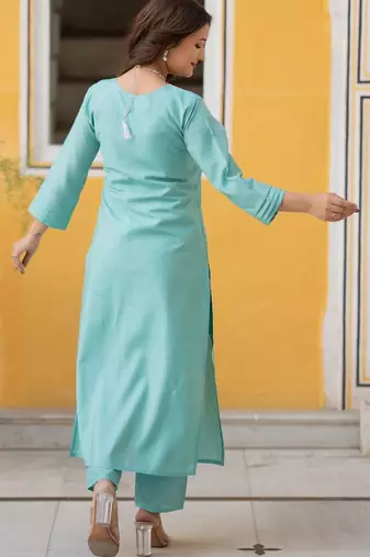 Women Ethnic Motifs Embroidered Regular Thread Work Kurta with Trousers & With Dupatta