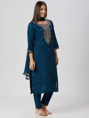 Teal-blue silk blend embroidered kurta set 2