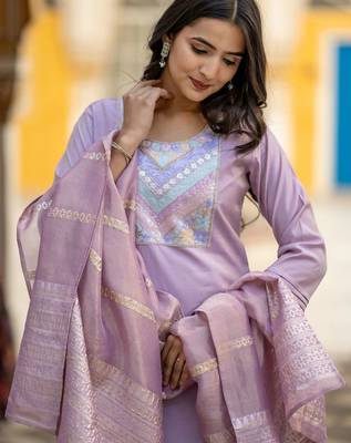 Women Ethnic Motifs Embroidered Regular Thread Work Kurta with Trousers & With Dupatta 2