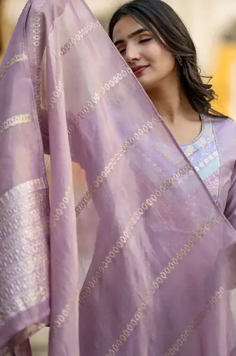 Women Ethnic Motifs Embroidered Regular Thread Work Kurta with Trousers & With Dupatta