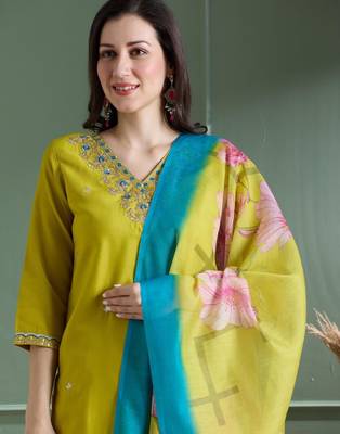 Olive rayon embroidered kurta set 2