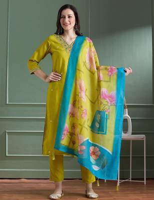 Olive rayon embroidered kurta set 3
