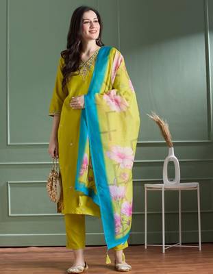 Olive rayon embroidered kurta set 4