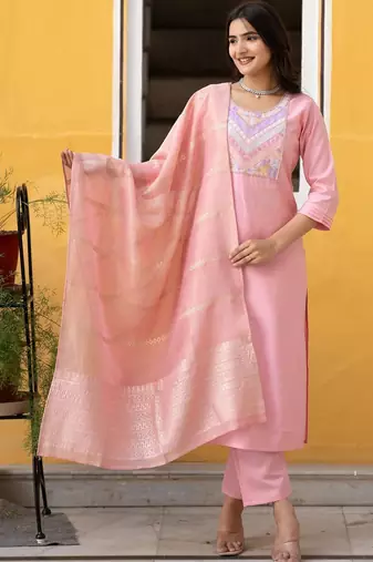 Women Ethnic Motifs Embroidered Regular Thread Work Kurta with Trousers & With Dupatta