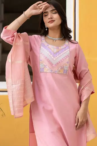 Women Ethnic Motifs Embroidered Regular Thread Work Kurta with Trousers & With Dupatta