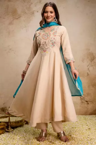 Beige chanderi embroidered kurta set