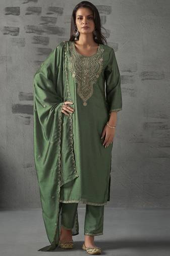 Green silk blend embroidered kurta set