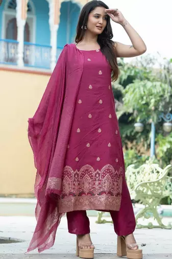 Women Ethnic Motifs Embroidered Regular Kurta with Trousers & With Dupatta