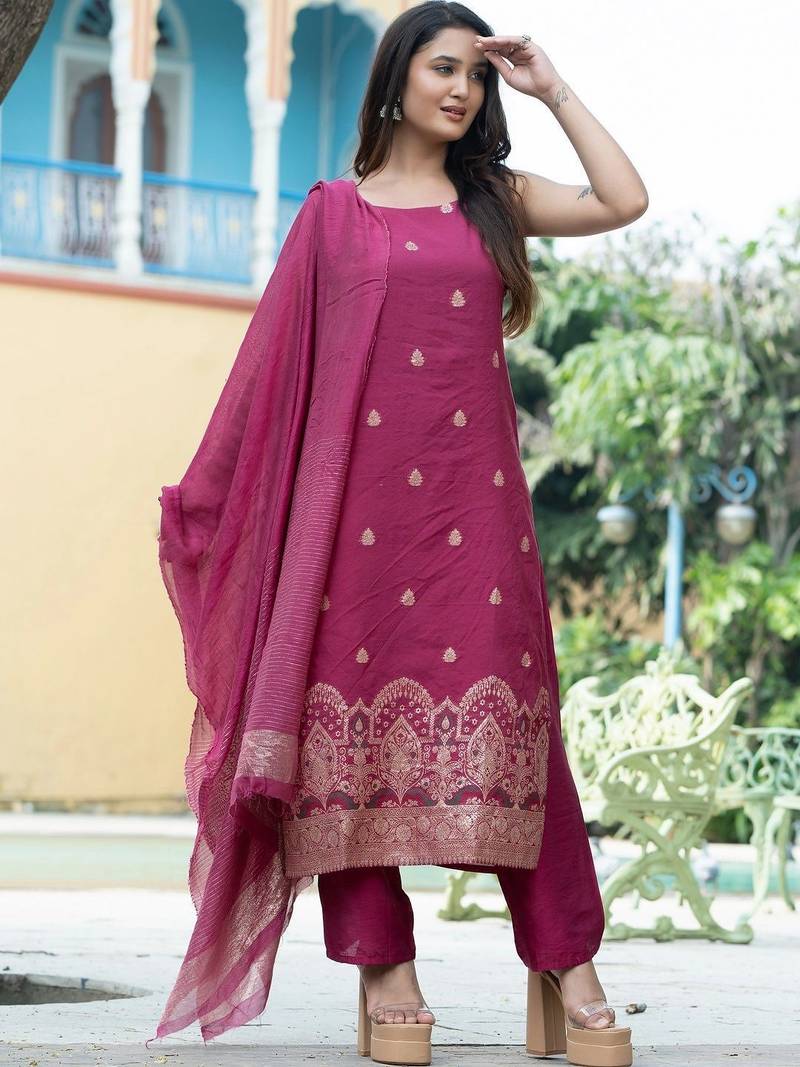 Women Ethnic Motifs Embroidered Regular Kurta with Trousers & With Dupatta