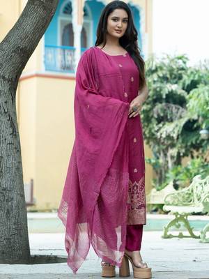 Women Ethnic Motifs Embroidered Regular Kurta with Trousers & With Dupatta 3