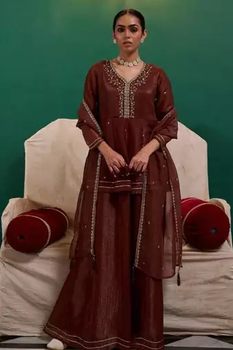Brown silk blend embroidered kurta set