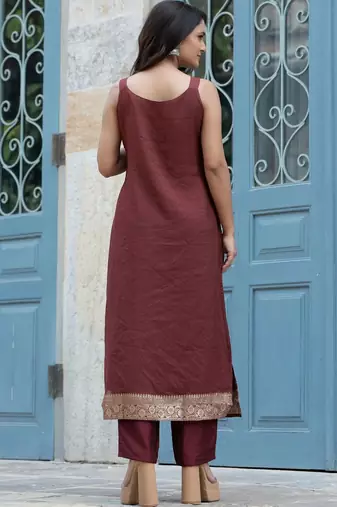 Women Ethnic Motifs Embroidered Regular Kurta with Trousers & With Dupatta