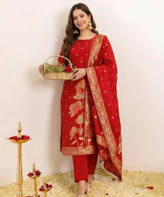 Red art silk jacquard kurta set 2