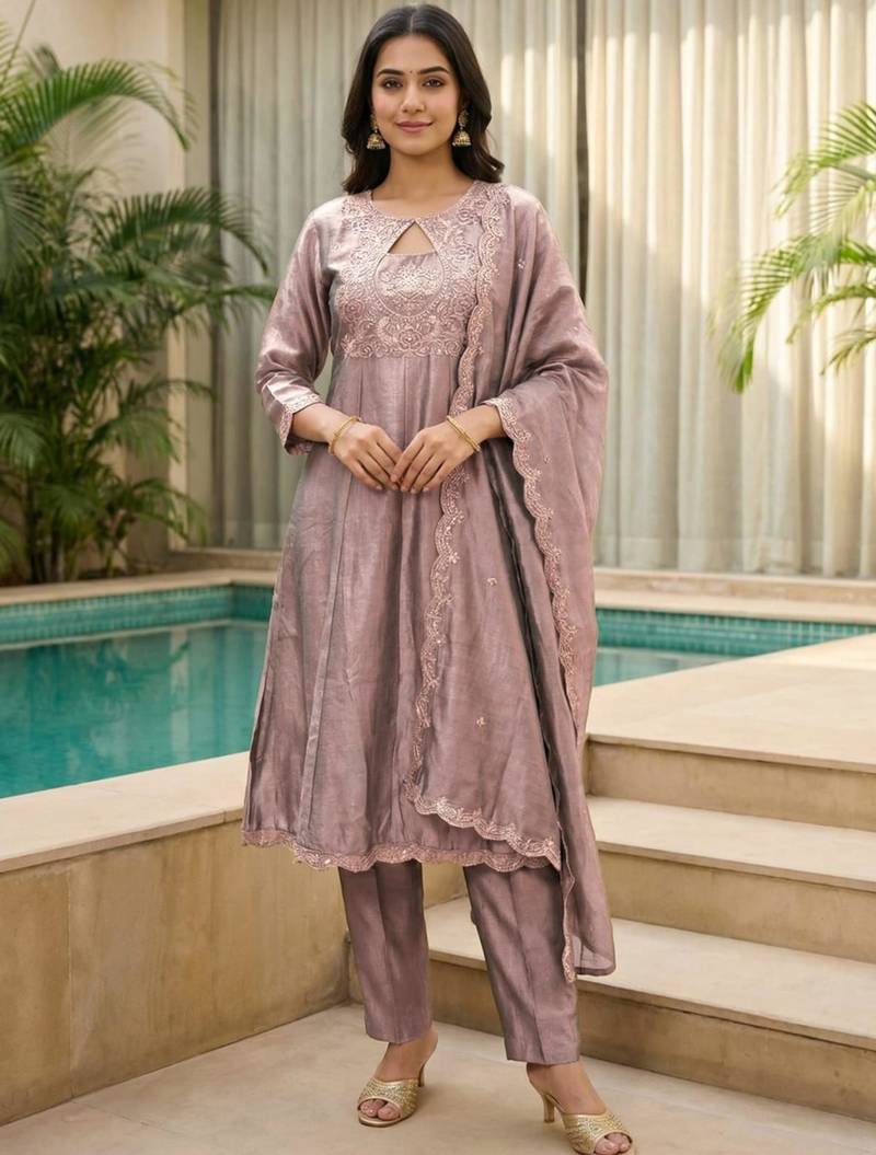 Lavender silk blend embroidered kurta set