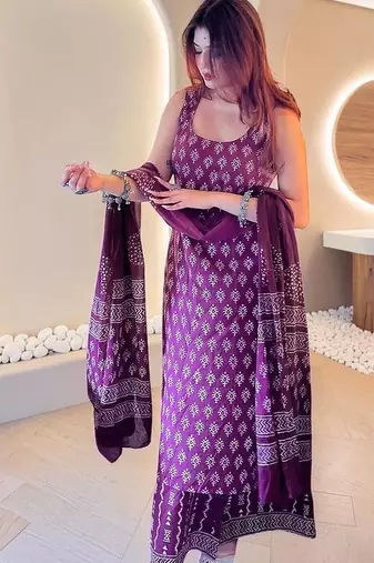 Women Ethnic Motifs Printed Regular Kurta with Palazzos & With Dupatta