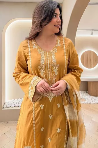 Women Ethnic Motifs Embroidered Regular Thread Work Kurta with Palazzos & With Dupatta